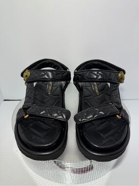 Kurt geider Black Quilted Leather Velcro Sandals with Gold Accents size 8.5 new